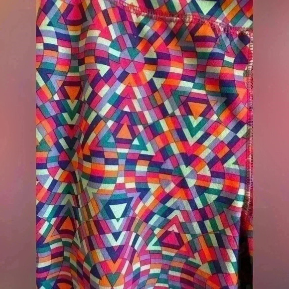 MTA Sport Girls Multicolor Capri Leggings - size Large (10/12) - Picture 2 of 4